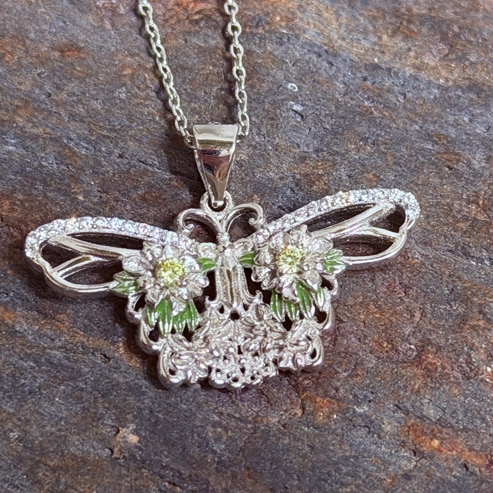Sterling silver butterfly floral pendant necklace